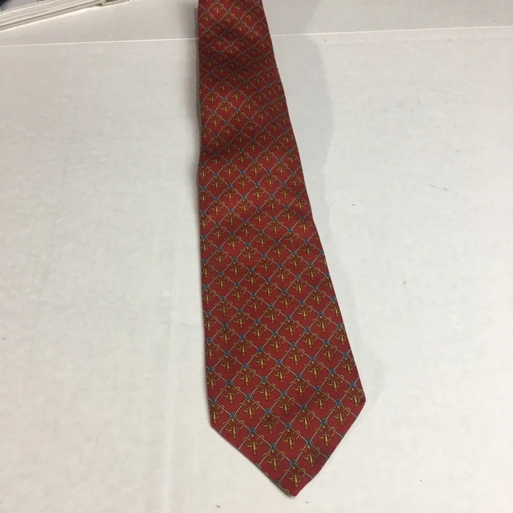 Vintage Burberrys London Horsebit Bridle 100% Silk Designer Tie Burgundy